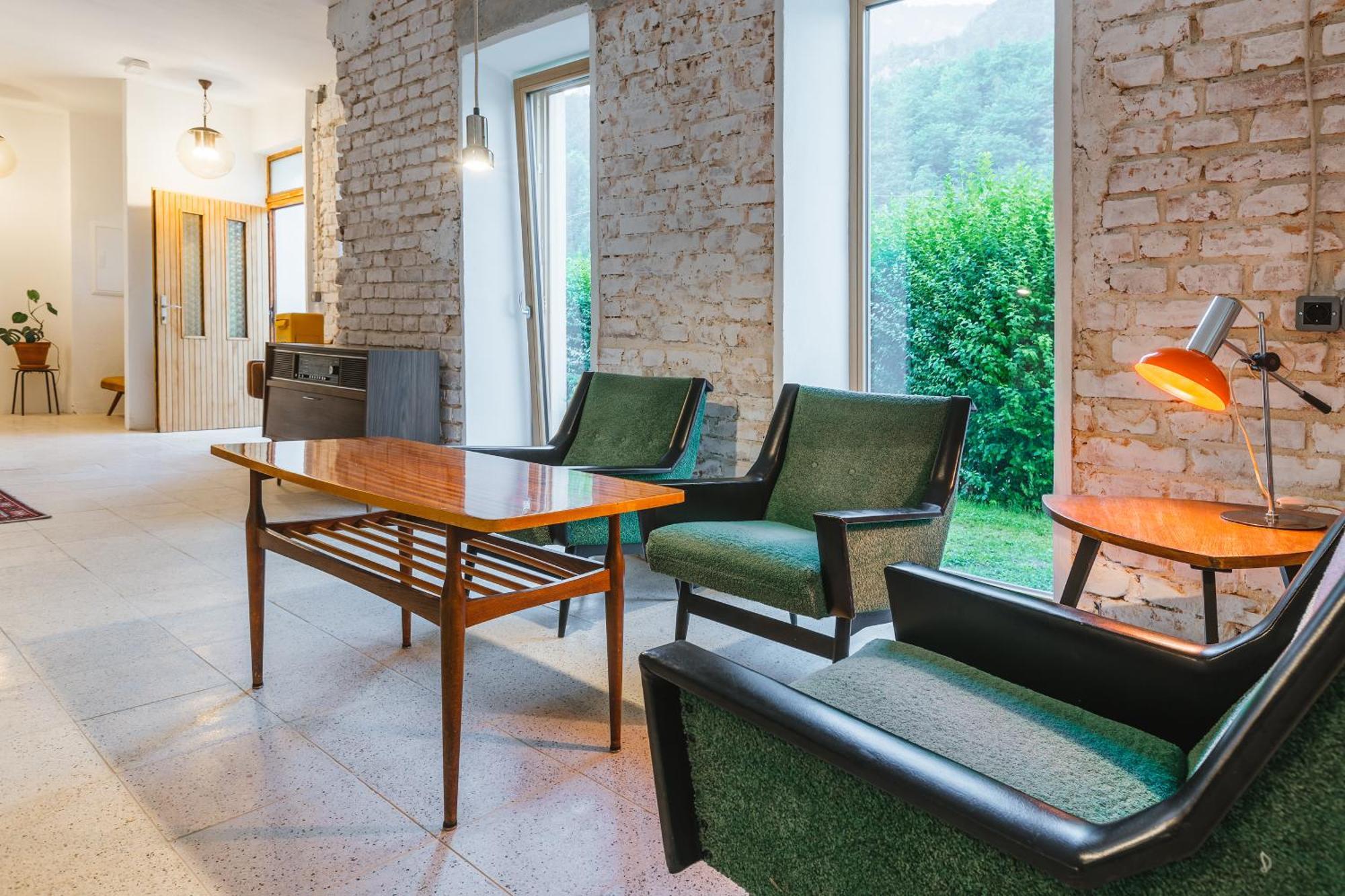 2Nd Station Hostel Bled Buitenkant foto